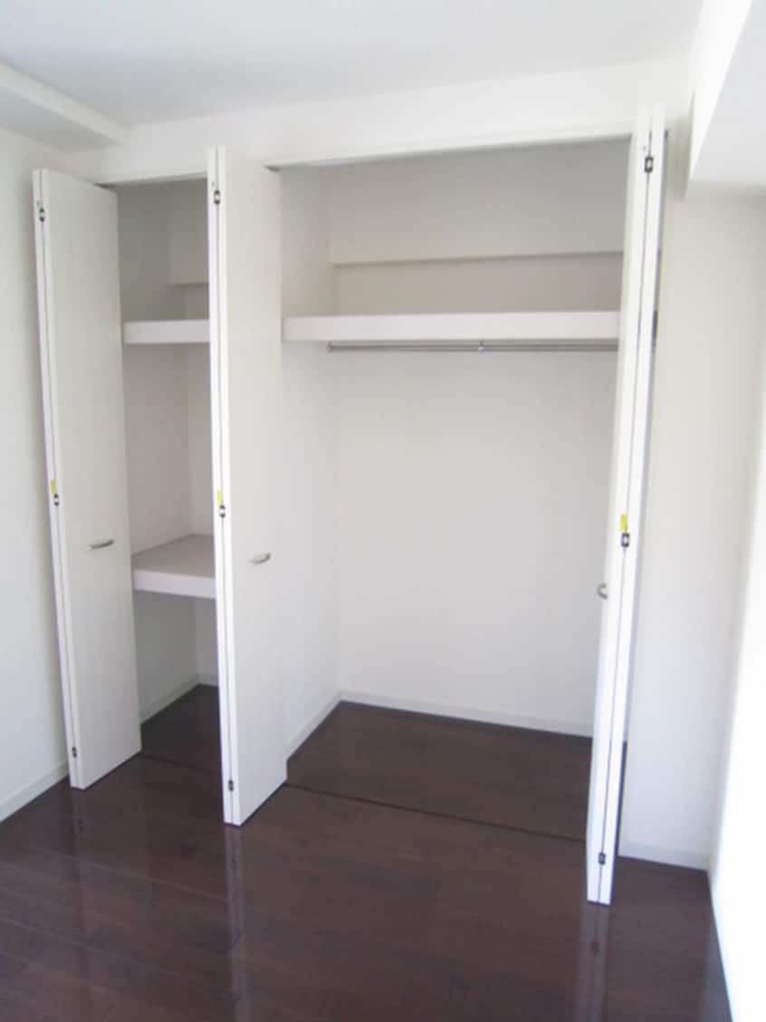 収納 スカイシャトレ空港南