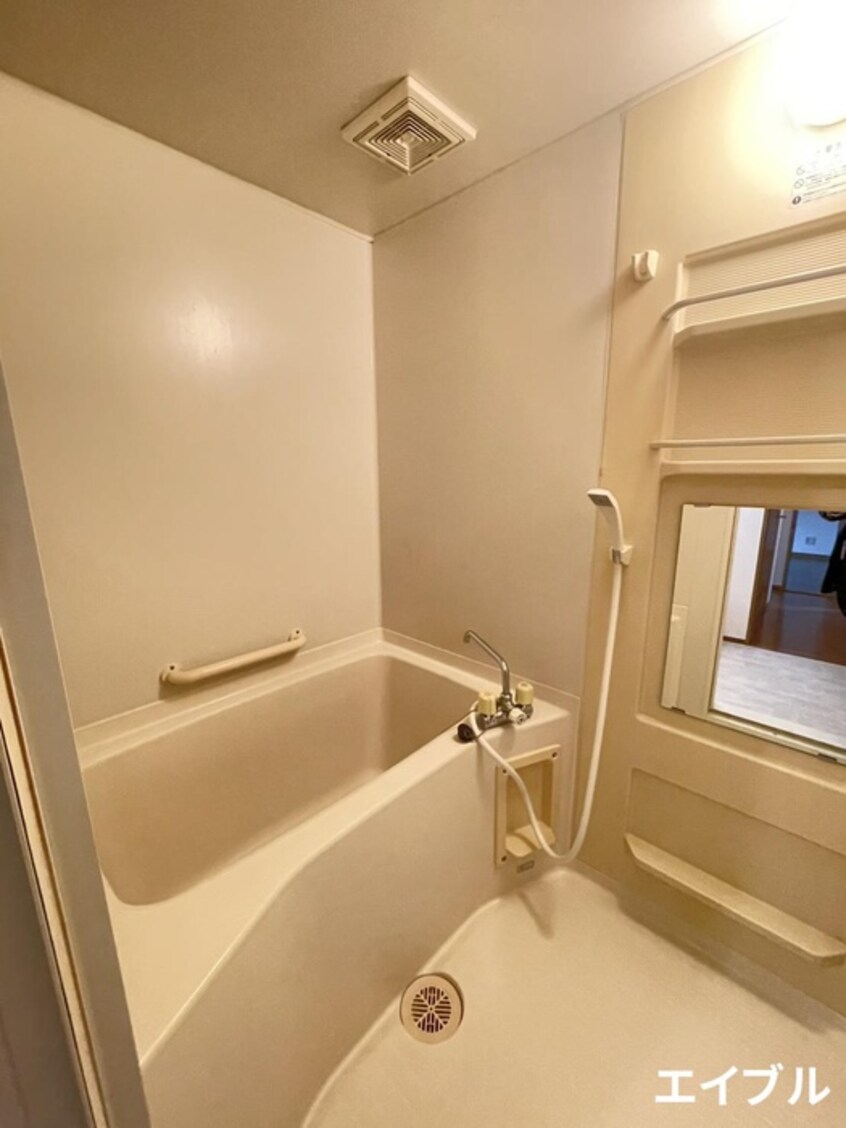 バス／シャワールーム等 バティ－ル西小森野 Ａ棟