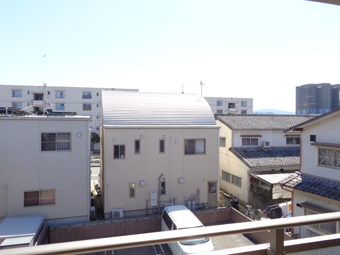 室内からの展望 SOPHIA TOKUNAGA Ⅱ