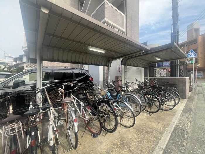 駐輪場 グレ－トフル大橋