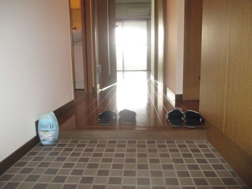 玄関 レーベント大橋