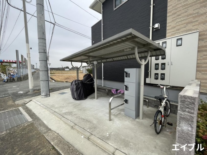 駐輪場 ラ・メール