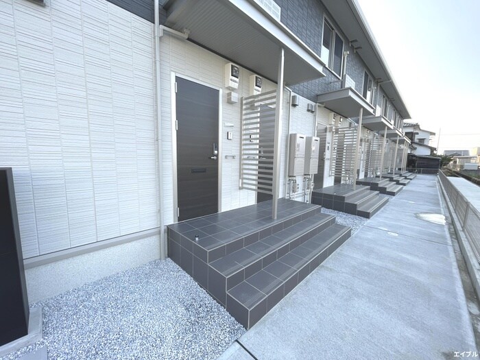 エントランス部分 D-ROOM　CELINE　A棟