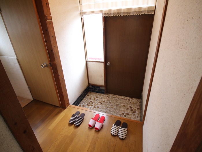 靴箱 高雄１丁目貸家