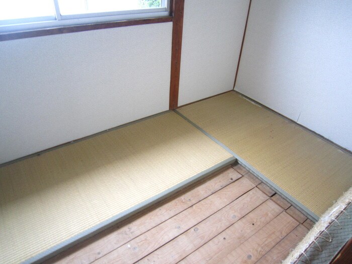 内観写真 高雄１丁目貸家