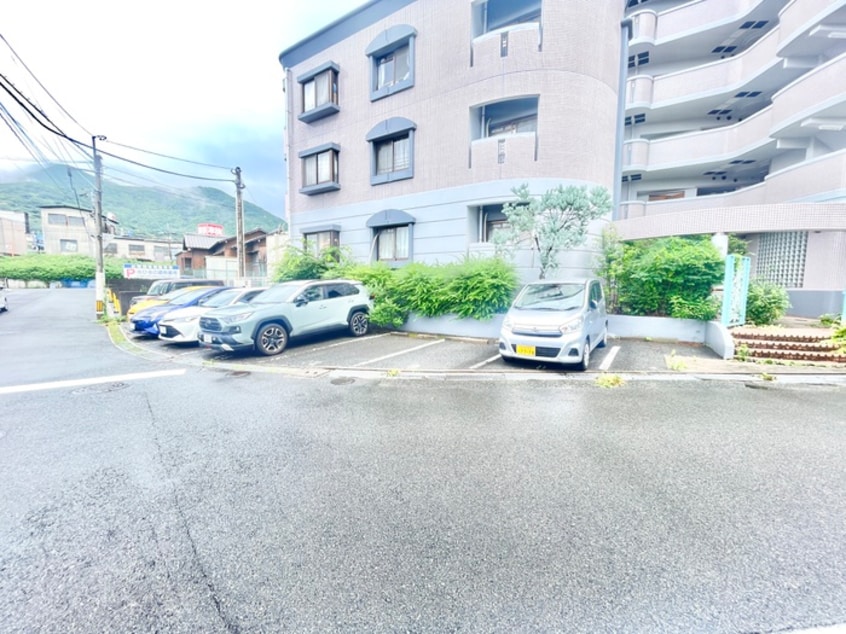駐車場 ベルコート引野