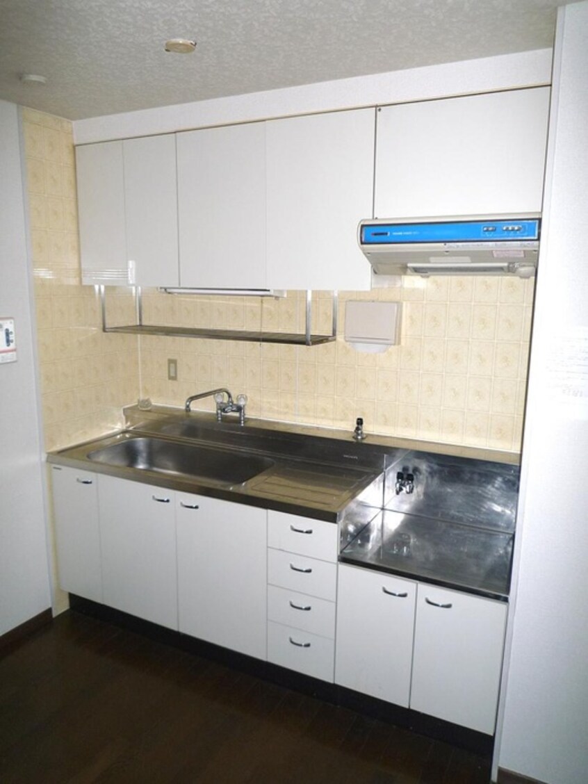 内観写真 新松崎ビル