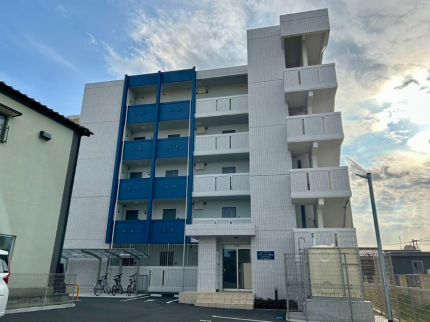 外観写真 LIFEFIELD古賀駅前