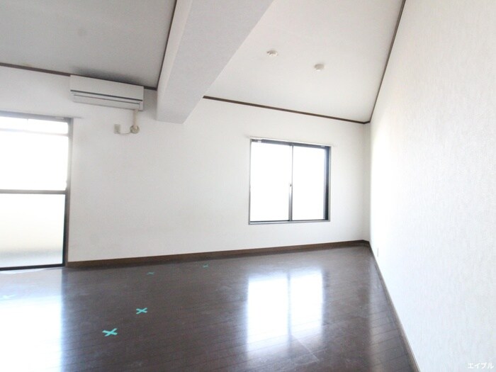 居室 岩保ビル駅南