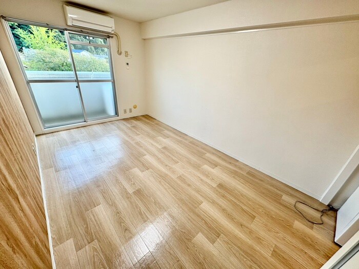 居室 ロイヤル葉山