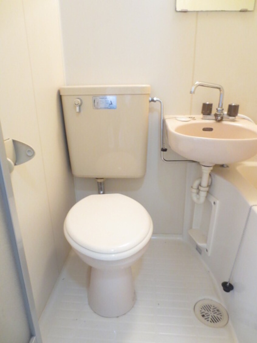 トイレ ロイヤル葉山