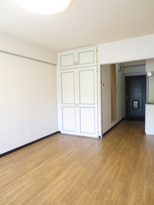 居室 ロイヤル葉山