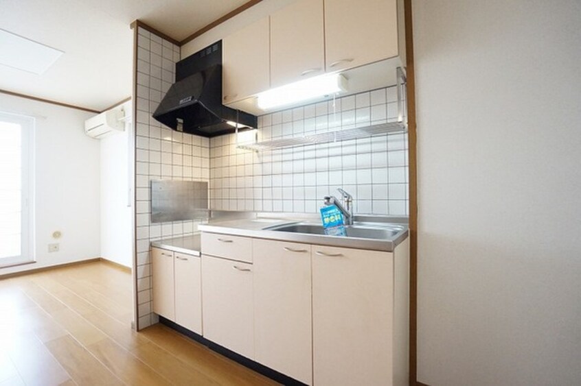 キッチン グランシャリオＢ