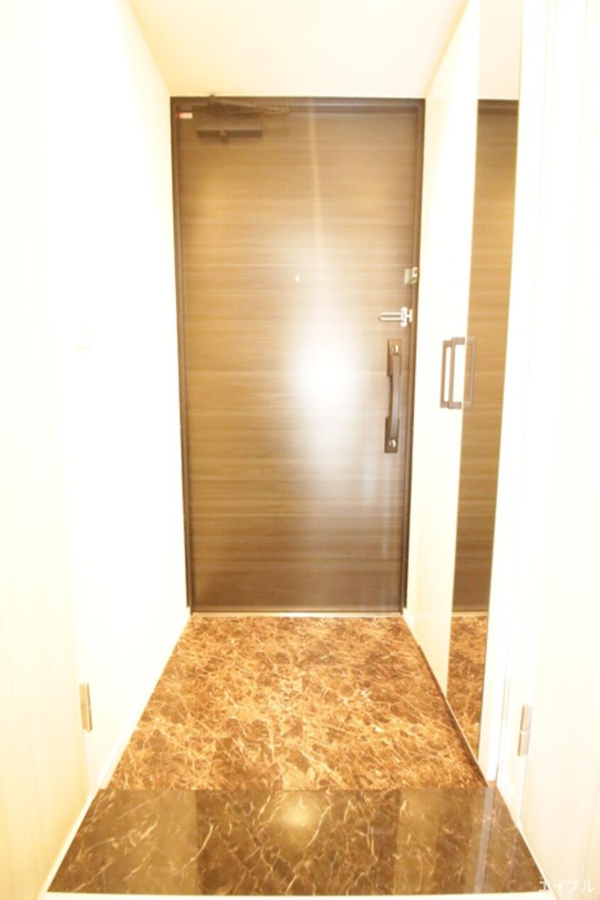 玄関 ラフィネ千早