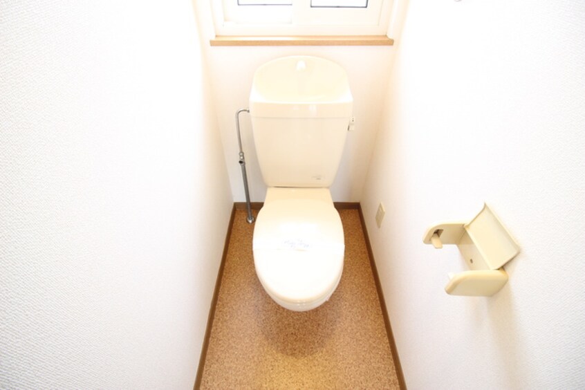 トイレ ウィスティリア壱番館