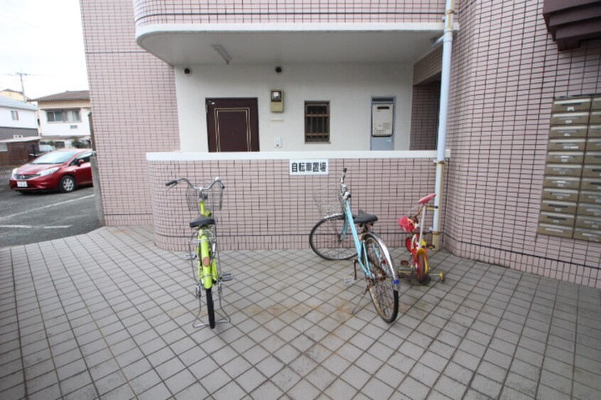 駐輪場 マーキスひがし