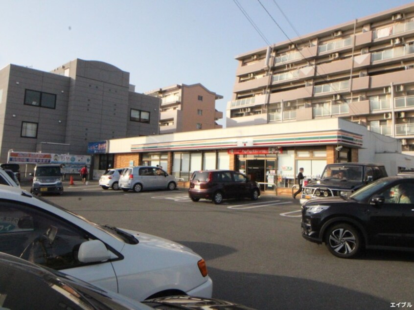 セブンイレブン博多東平尾一丁目店(コンビニ)まで300m AMP es 東平尾