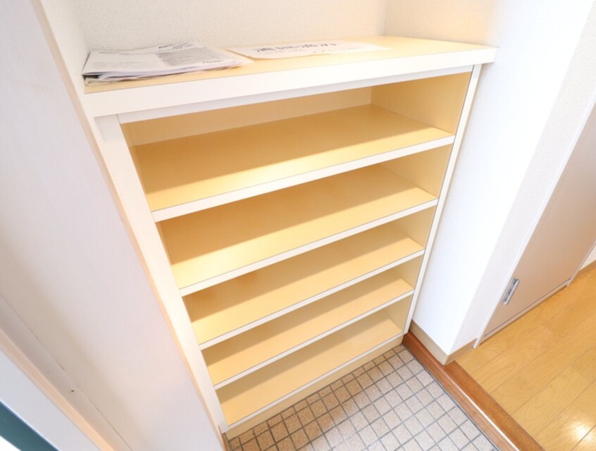 靴箱 ジュネス自由ヶ丘