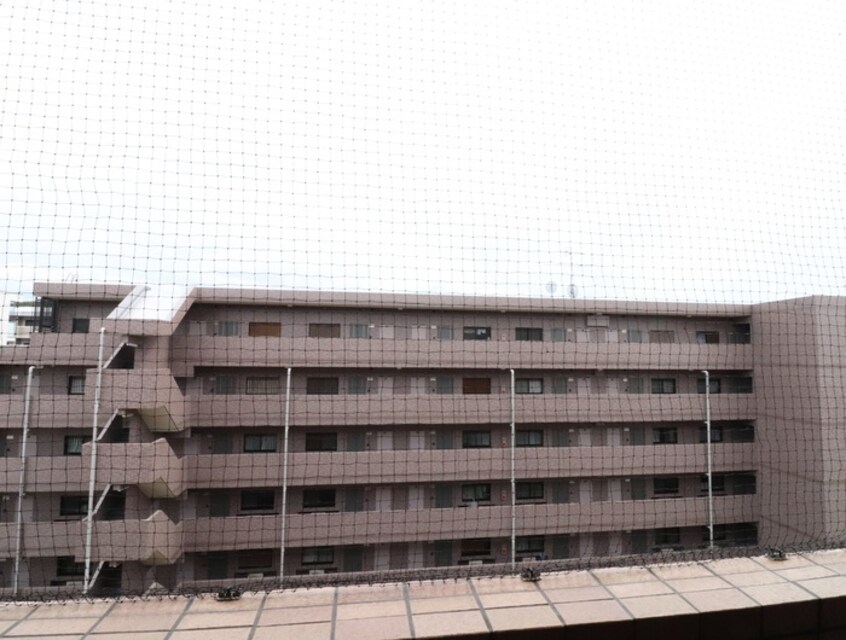 室内からの展望 ジュネス自由ヶ丘