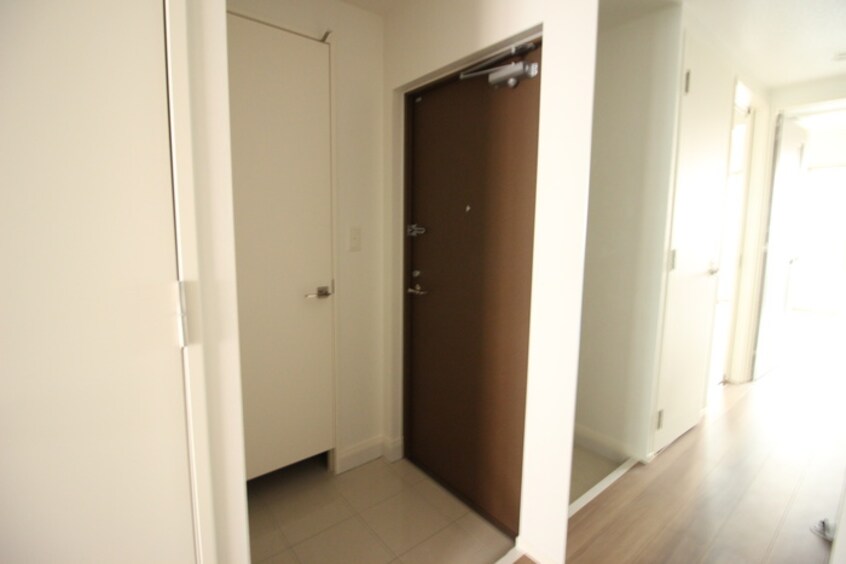 玄関 エンクレスト呉服町（411）