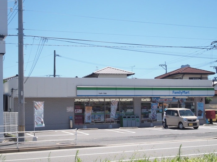 ファミリーマート(コンビニ)まで150m スコルピオ姪浜