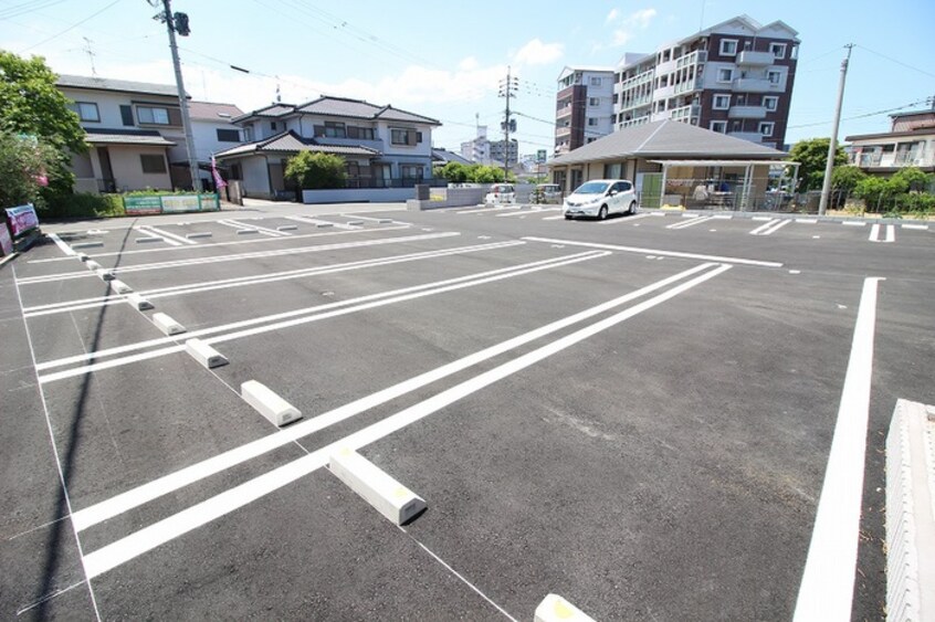 駐車場 プランタン　伊崎