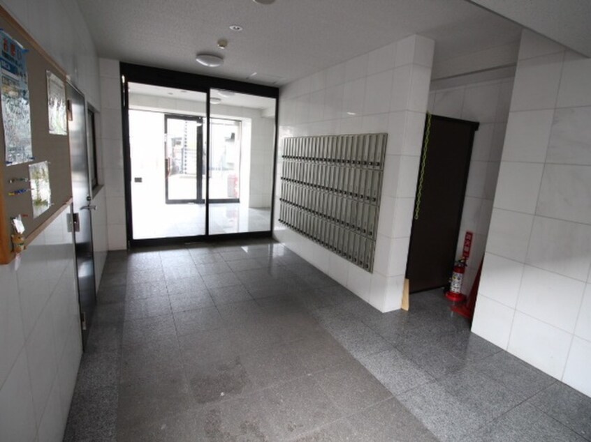 エントランス部分 ト－ケン設計戸畑駅前Ⅱ