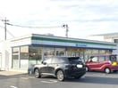 ファミリーマート 戸畑明治町店(コンビニ)まで600m ト－ケン設計戸畑駅前Ⅱ