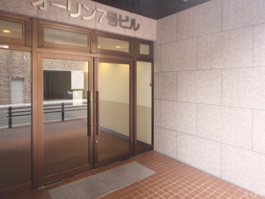エントランス部分 オ－リン７号ビル