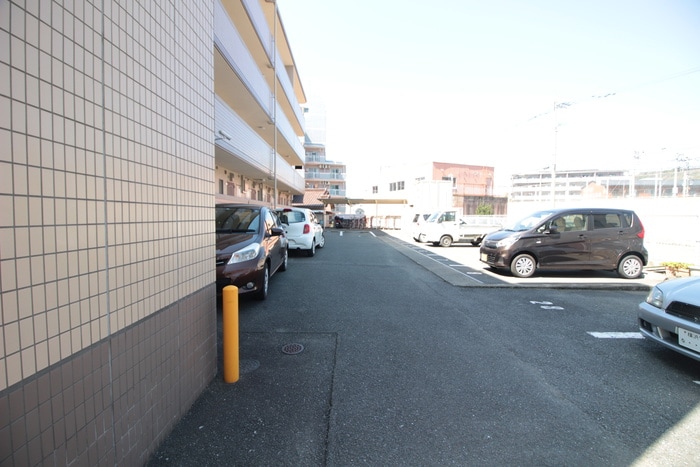 駐車場 カーサコモーダ