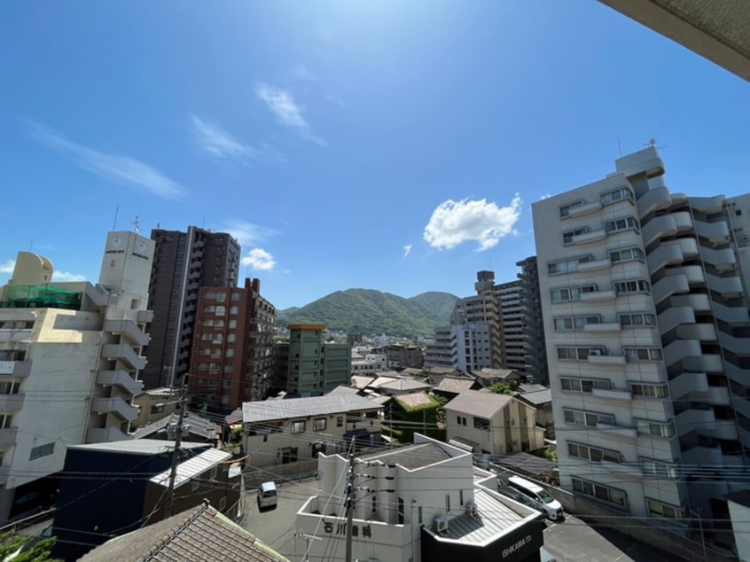 室内からの展望 ガーデンコートSUNATSU