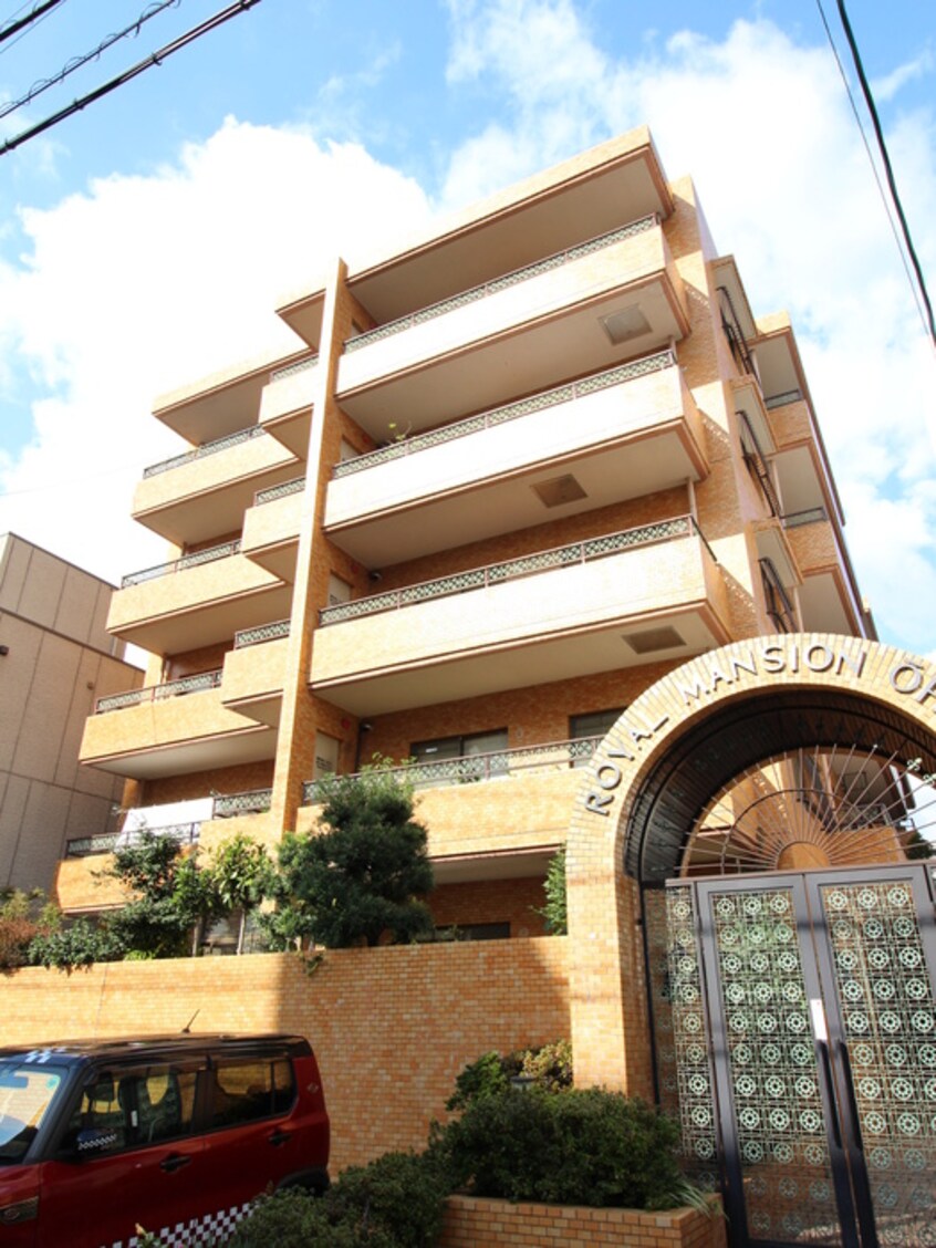 外観写真 ﾛｲﾔﾙﾏﾝｼｮﾝ大濠(301)