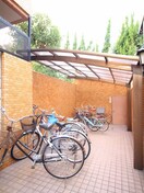 駐輪場 ﾛｲﾔﾙﾏﾝｼｮﾝ大濠(301)