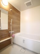 バス／シャワールーム等 ﾛｲﾔﾙﾏﾝｼｮﾝ大濠(301)