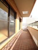 ベランダ・バルコニー ﾛｲﾔﾙﾏﾝｼｮﾝ大濠(301)