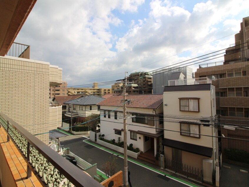 室内からの展望 ﾛｲﾔﾙﾏﾝｼｮﾝ大濠(301)