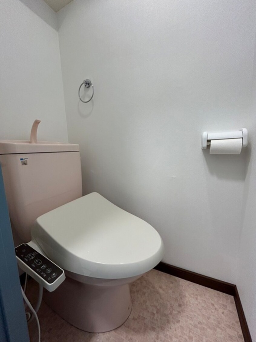 トイレ エルグランド天神（住戸）