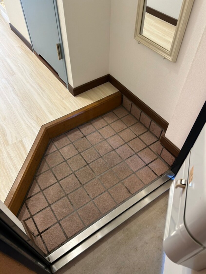 玄関 エルグランド天神（住戸）