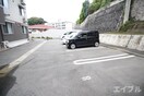 駐車場 イストワール寺塚