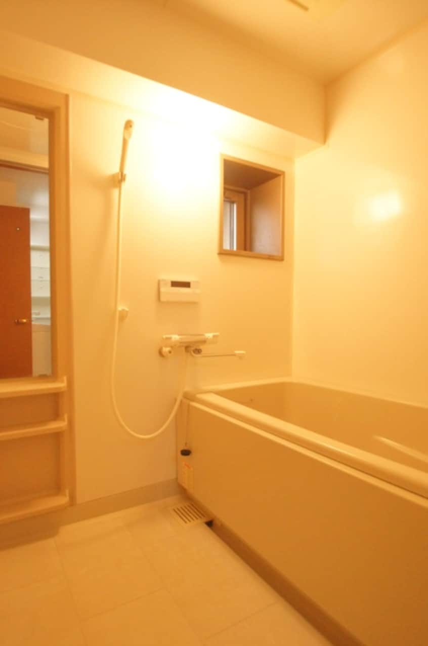 バス／シャワールーム等 プレステ－ジ和白Ⅴ