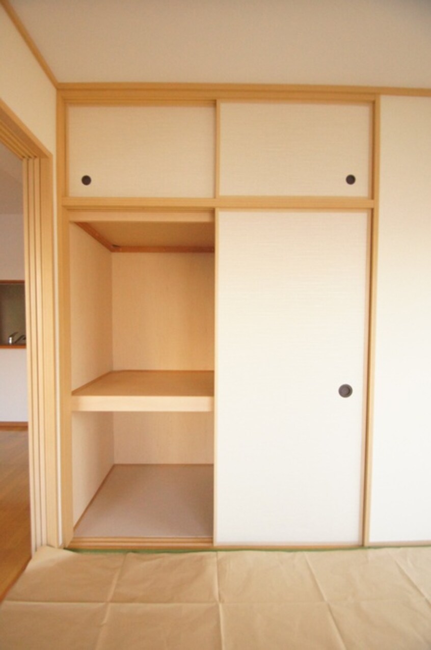 収納 プレステ－ジ和白Ⅴ