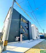 La Maison和白東
