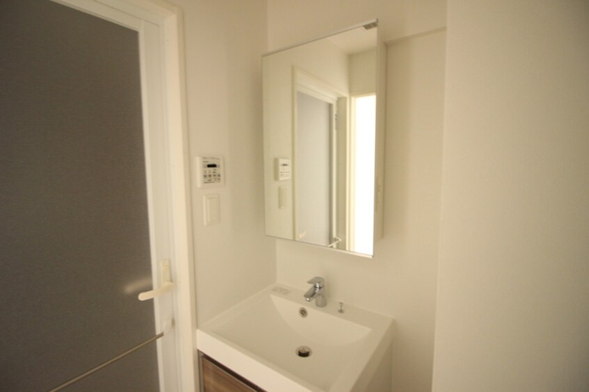 洗面 エンクレスト呉服町（913）