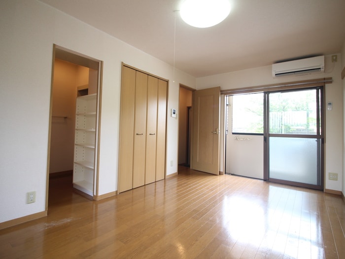 居室 T･K･G志徳