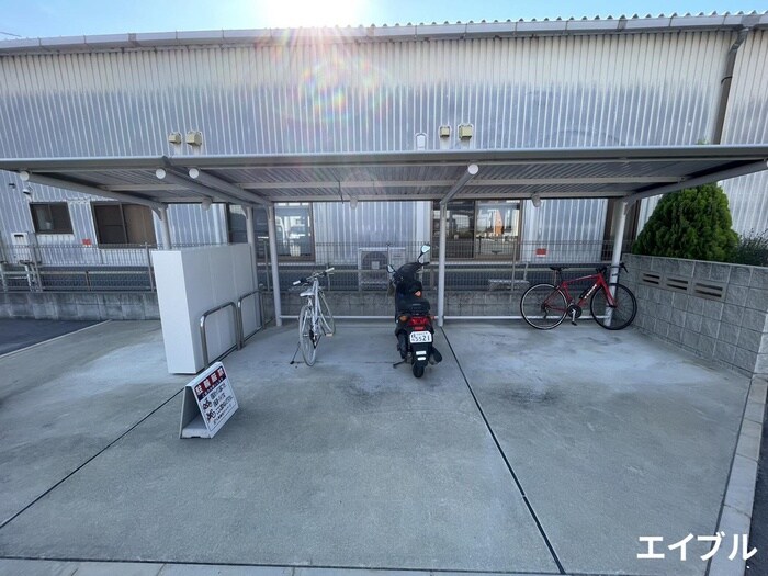 駐輪場 ウメミツハウス1