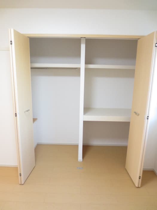収納 パストラルレーンD棟