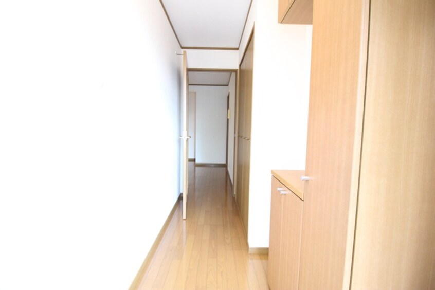 玄関 リ－フアルフォ－トⅠ