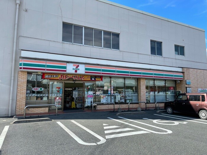 セブンイレブン福丸店(コンビニ)まで4100m どんどんハウス