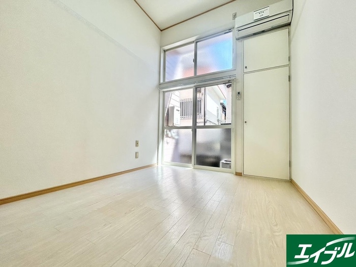 居室 サンライズビラ新宮