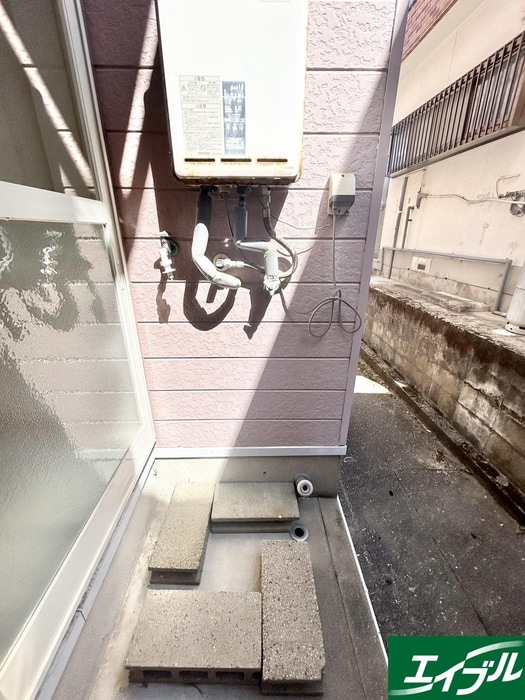 洗濯機置場 サンライズビラ新宮